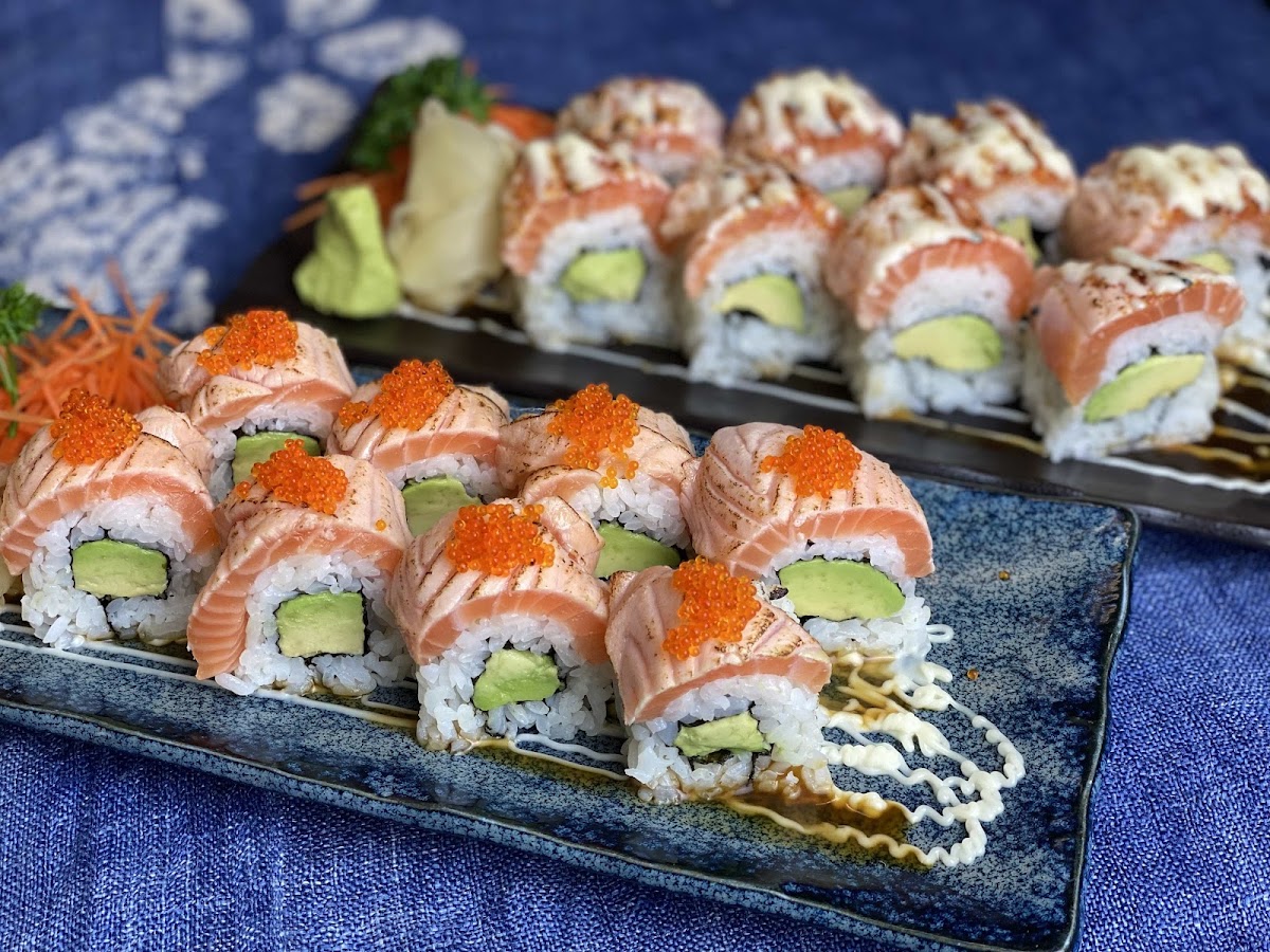 Sushi Wave - Authentic Japanese Photos 2